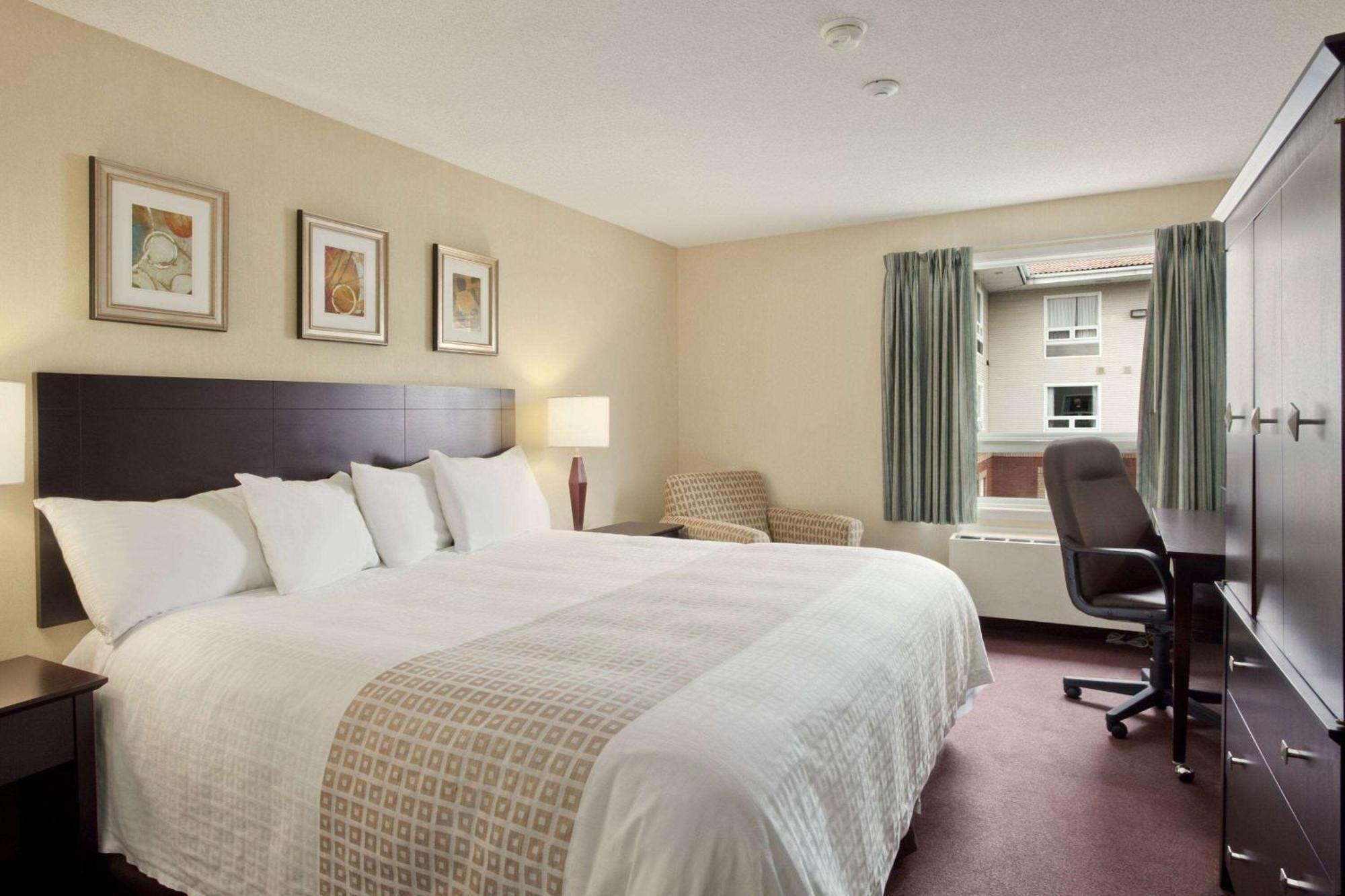 Travelodge Hotel By Wyndham Sudbury Ngoại thất bức ảnh