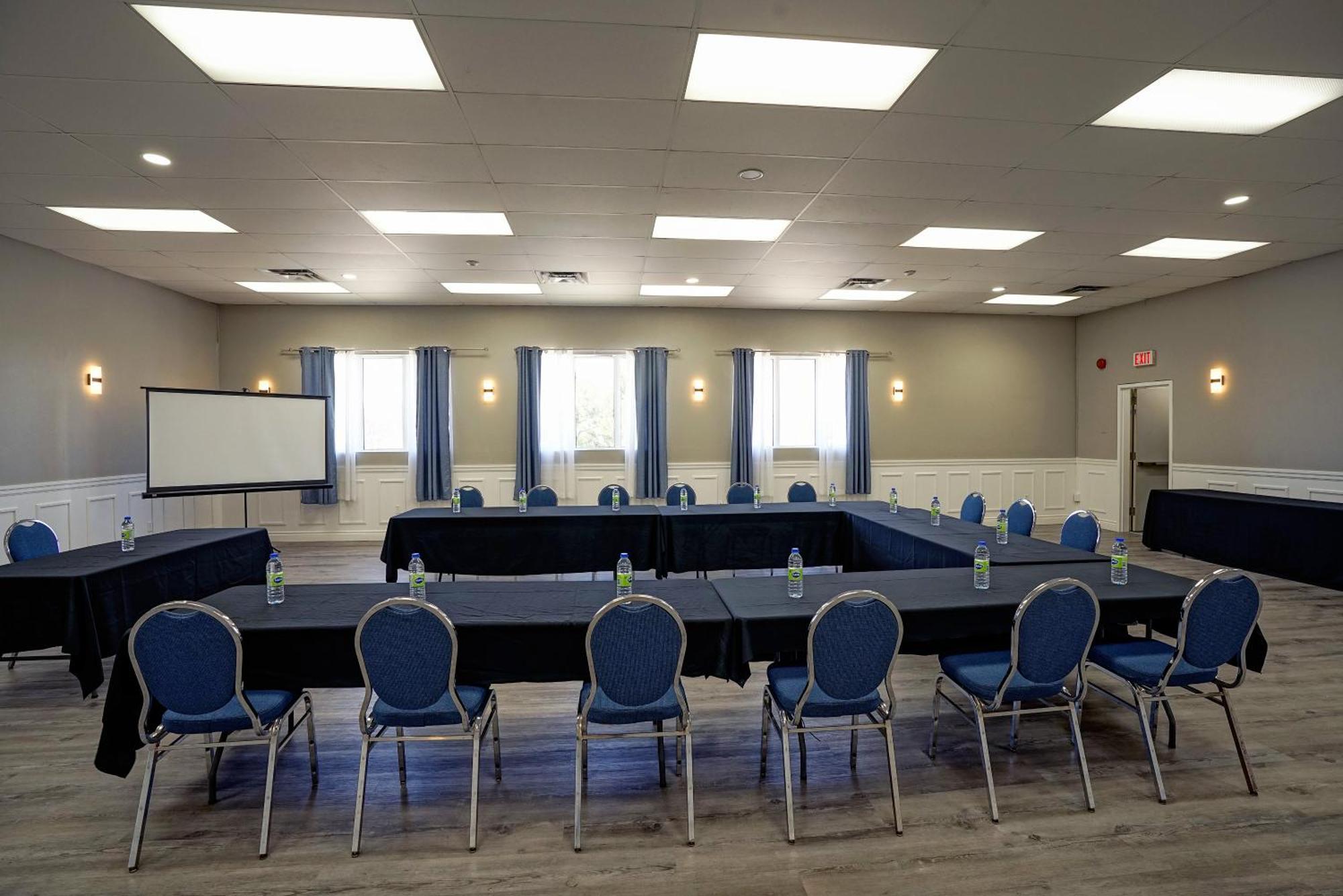 Travelodge Hotel By Wyndham Sudbury Ngoại thất bức ảnh